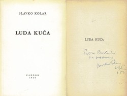 Luda kuća